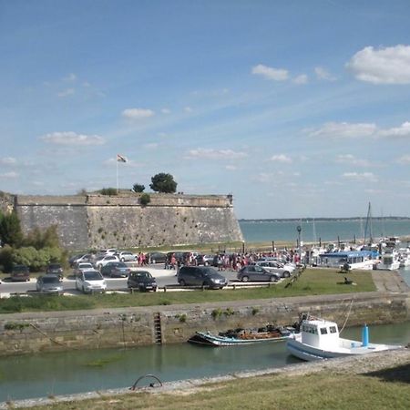 Villa Escale à l'île d'Oléron à Le Château-dʼOléron Extérieur photo